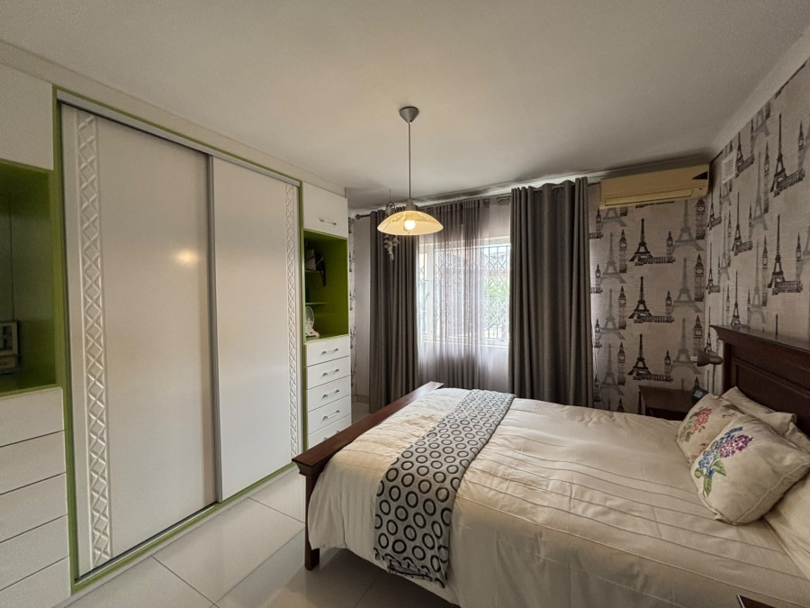 5 Bedroom Property for Sale in Greenwood Park KwaZulu-Natal