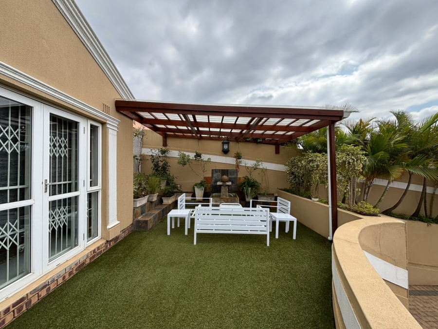 5 Bedroom Property for Sale in Greenwood Park KwaZulu-Natal