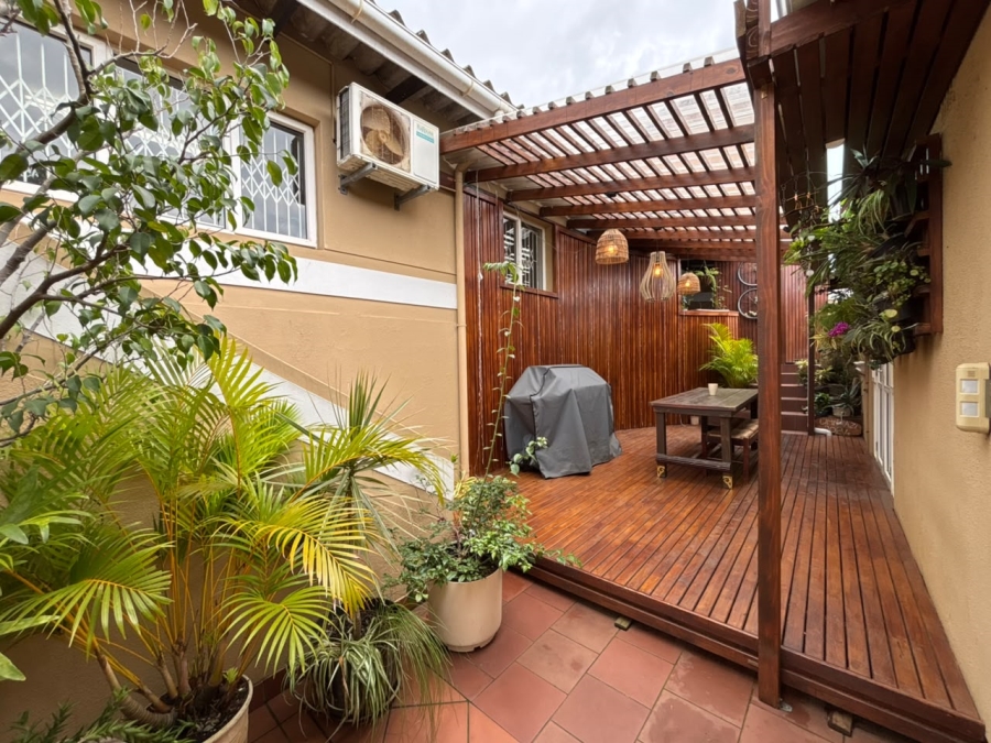 5 Bedroom Property for Sale in Greenwood Park KwaZulu-Natal
