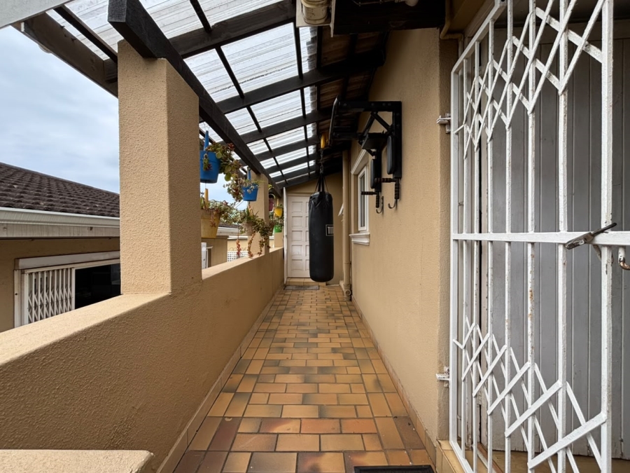 5 Bedroom Property for Sale in Greenwood Park KwaZulu-Natal