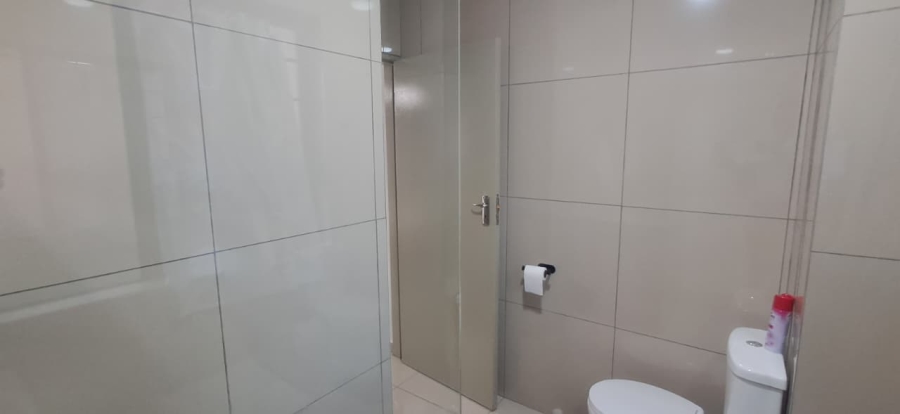 To Let 1 Bedroom Property for Rent in Meer En See KwaZulu-Natal