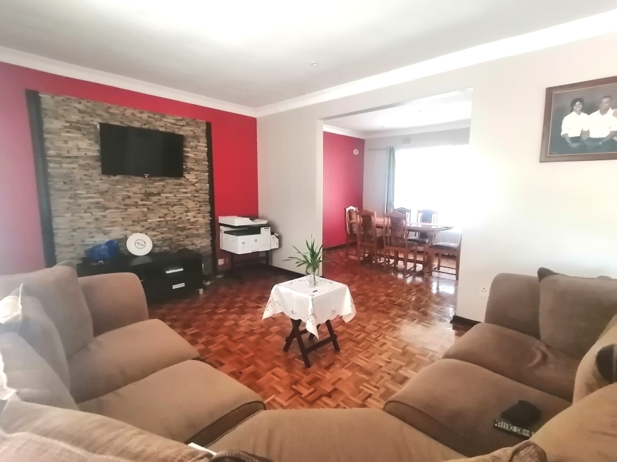 3 Bedroom Property for Sale in Westbrook KwaZulu-Natal