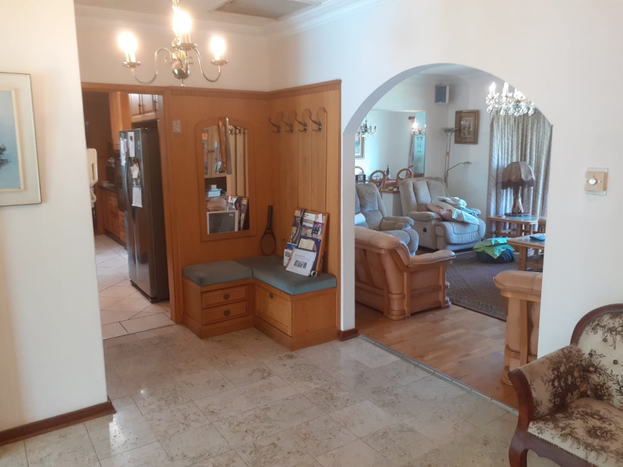 6 Bedroom Property for Sale in Herrwood Park KwaZulu-Natal