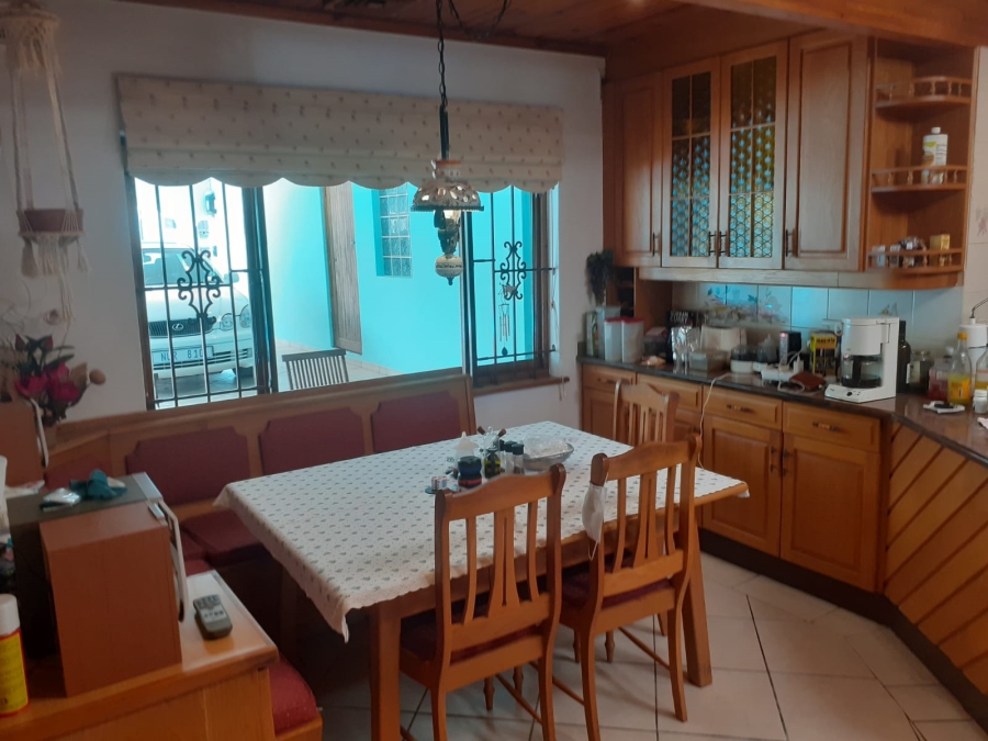 6 Bedroom Property for Sale in Herrwood Park KwaZulu-Natal