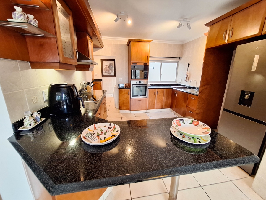 3 Bedroom Property for Sale in Umhlanga KwaZulu-Natal