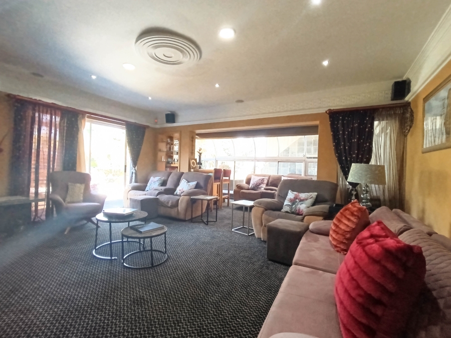 4 Bedroom Property for Sale in La Lucia KwaZulu-Natal