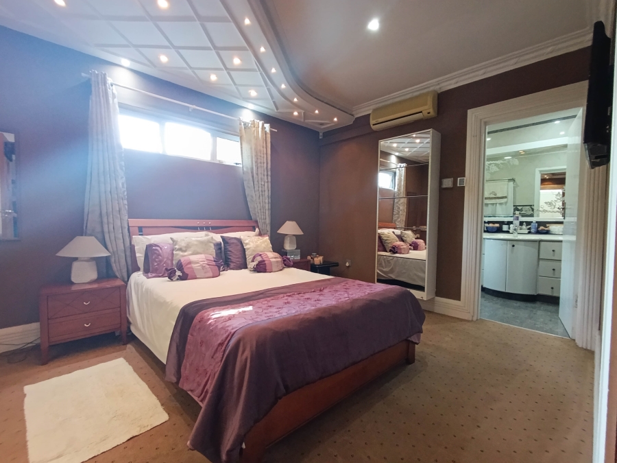 4 Bedroom Property for Sale in La Lucia KwaZulu-Natal