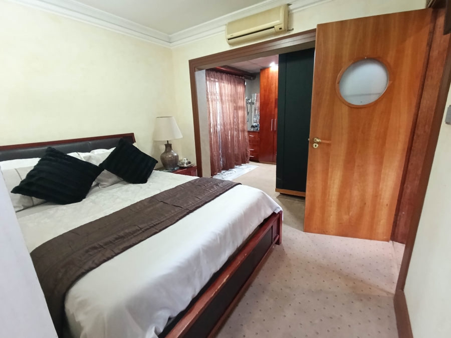 4 Bedroom Property for Sale in La Lucia KwaZulu-Natal