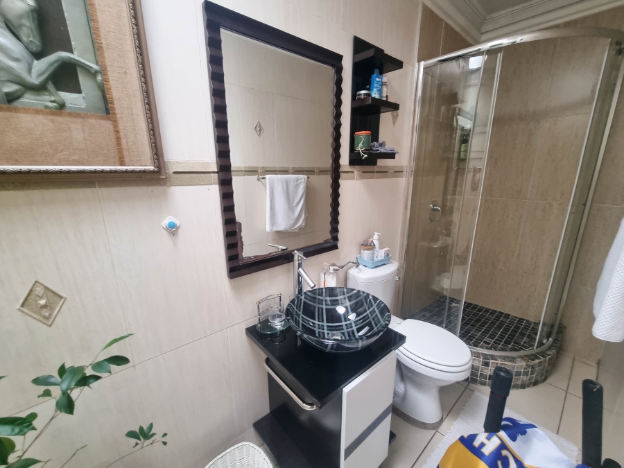 4 Bedroom Property for Sale in La Lucia KwaZulu-Natal