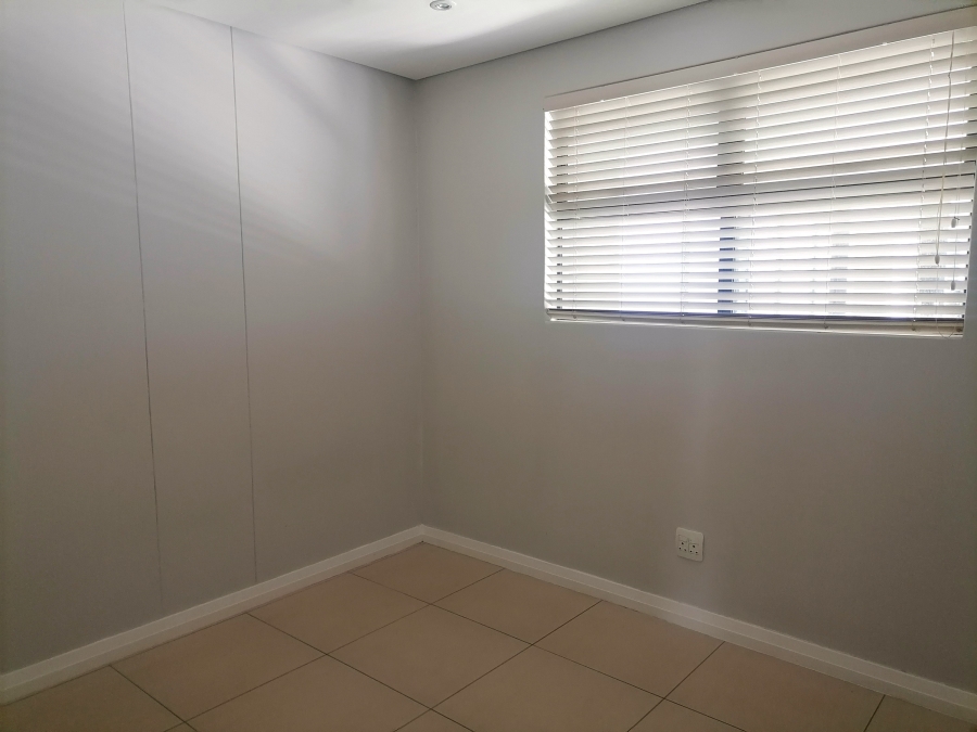 2 Bedroom Property for Sale in Umhlanga KwaZulu-Natal