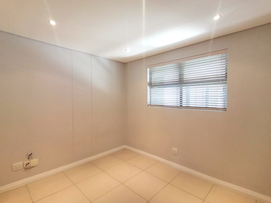 2 Bedroom Property for Sale in Umhlanga KwaZulu-Natal