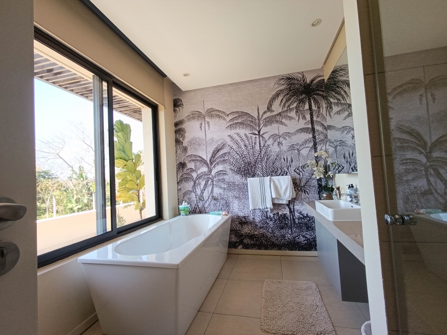 5 Bedroom Property for Sale in Hawaan Forest Estate KwaZulu-Natal