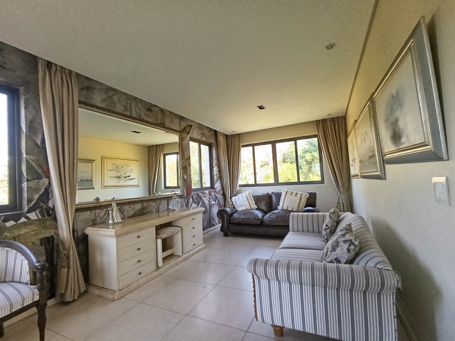 5 Bedroom Property for Sale in Hawaan Forest Estate KwaZulu-Natal
