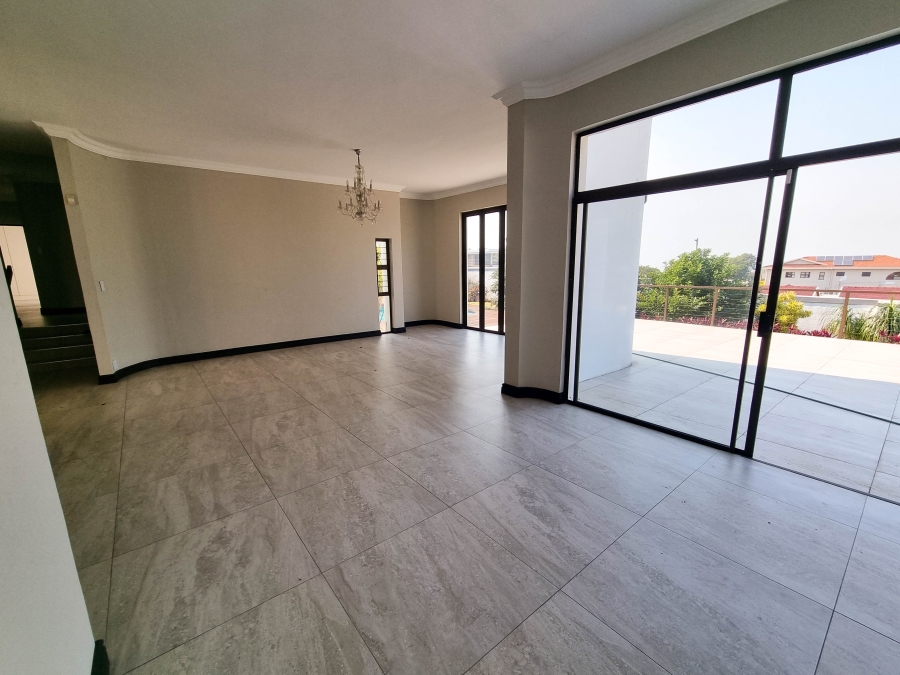 6 Bedroom Property for Sale in La Lucia KwaZulu-Natal
