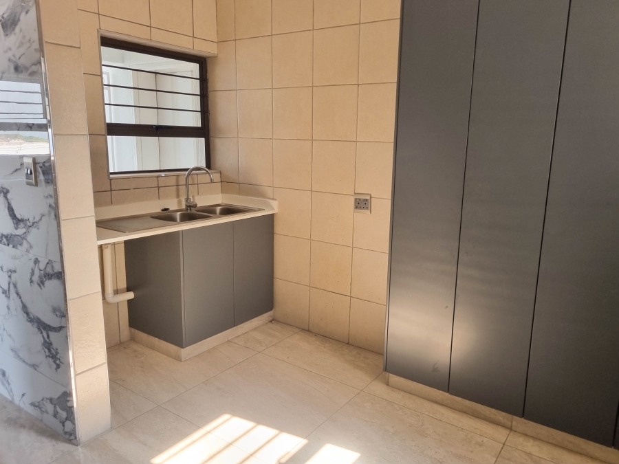 6 Bedroom Property for Sale in La Lucia KwaZulu-Natal