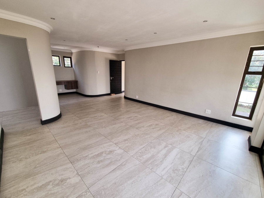6 Bedroom Property for Sale in La Lucia KwaZulu-Natal