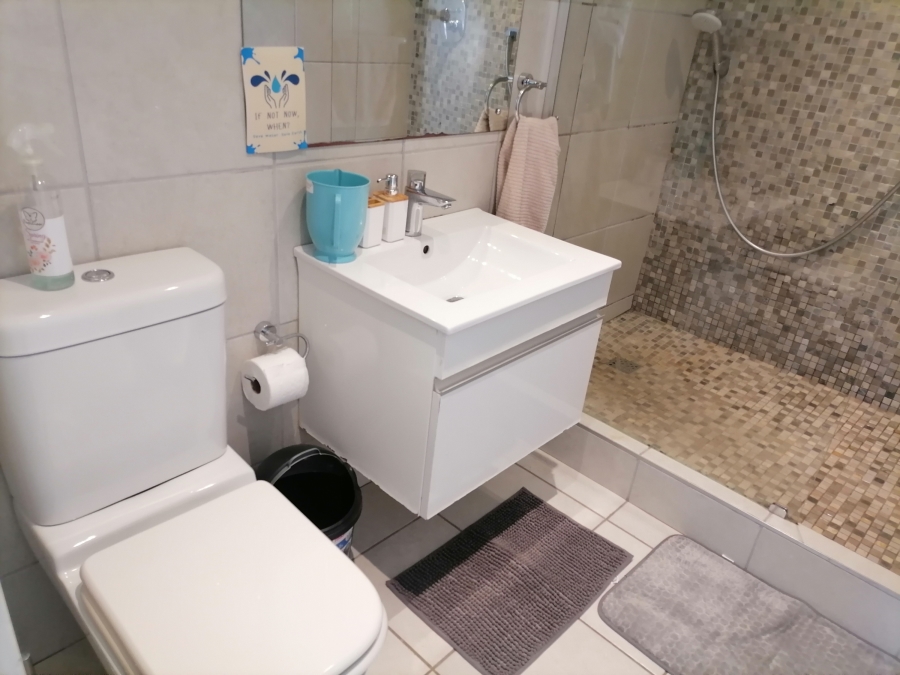 2 Bedroom Property for Sale in Umhlanga KwaZulu-Natal