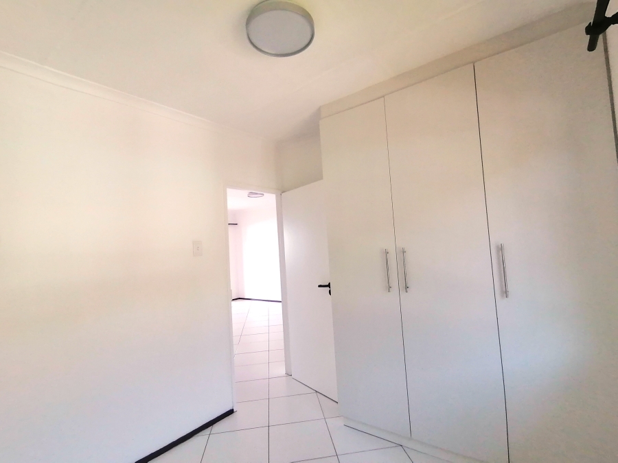 2 Bedroom Property for Sale in La Mercy KwaZulu-Natal