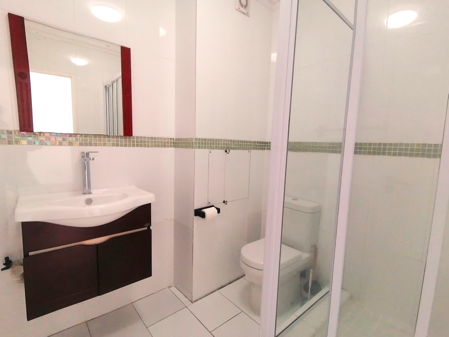 2 Bedroom Property for Sale in La Mercy KwaZulu-Natal