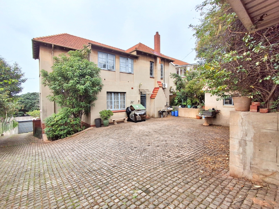 4 Bedroom Property for Sale in Glenwood KwaZulu-Natal
