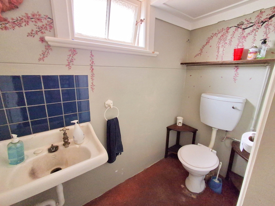 4 Bedroom Property for Sale in Glenwood KwaZulu-Natal