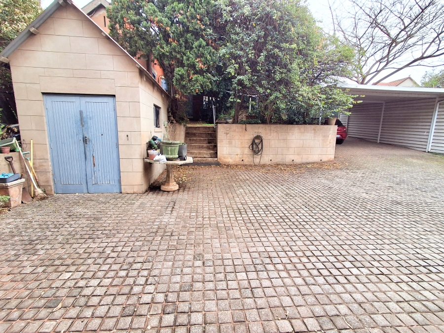 4 Bedroom Property for Sale in Glenwood KwaZulu-Natal