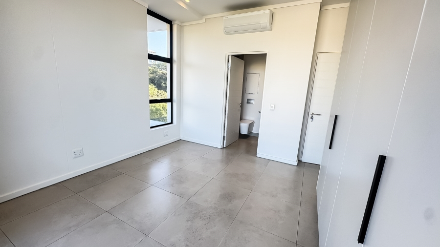 To Let 3 Bedroom Property for Rent in Umhlanga Ridge KwaZulu-Natal