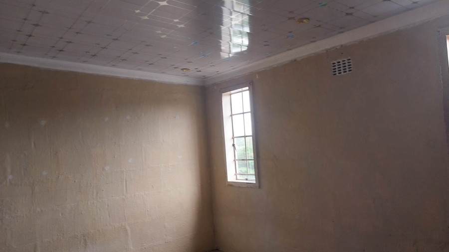 2 Bedroom Property for Sale in Stonebridge KwaZulu-Natal