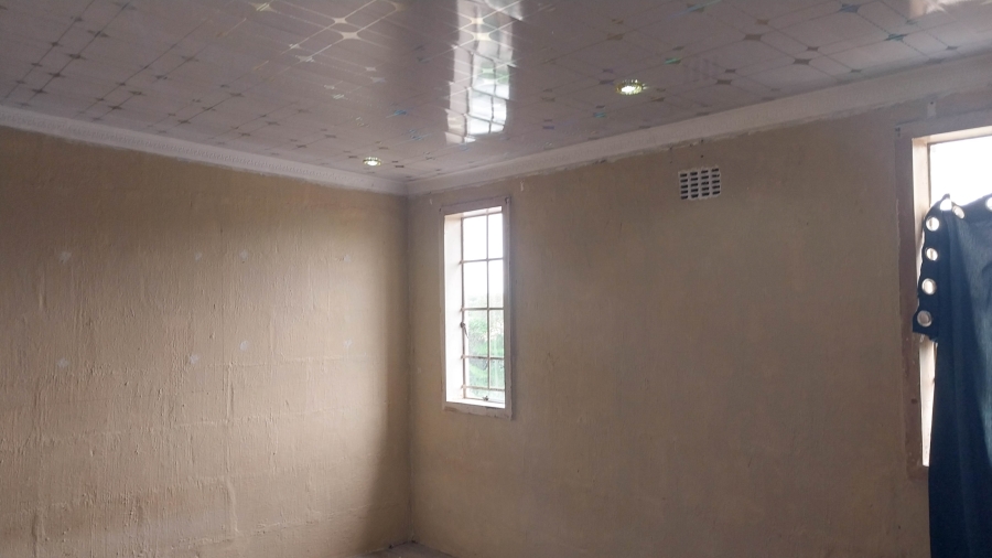 2 Bedroom Property for Sale in Stonebridge KwaZulu-Natal