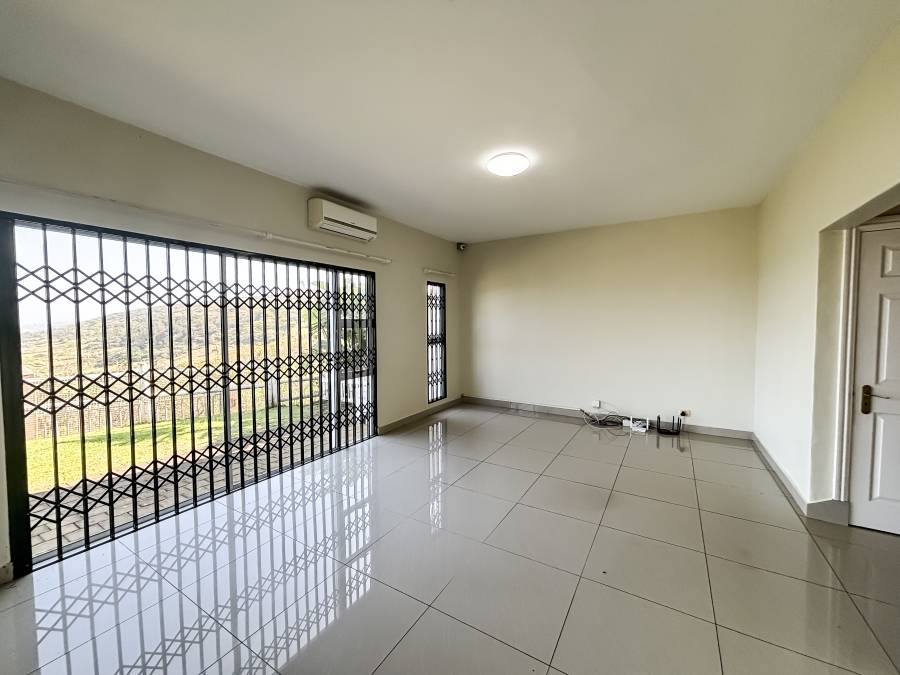 To Let 3 Bedroom Property for Rent in Westbrook KwaZulu-Natal
