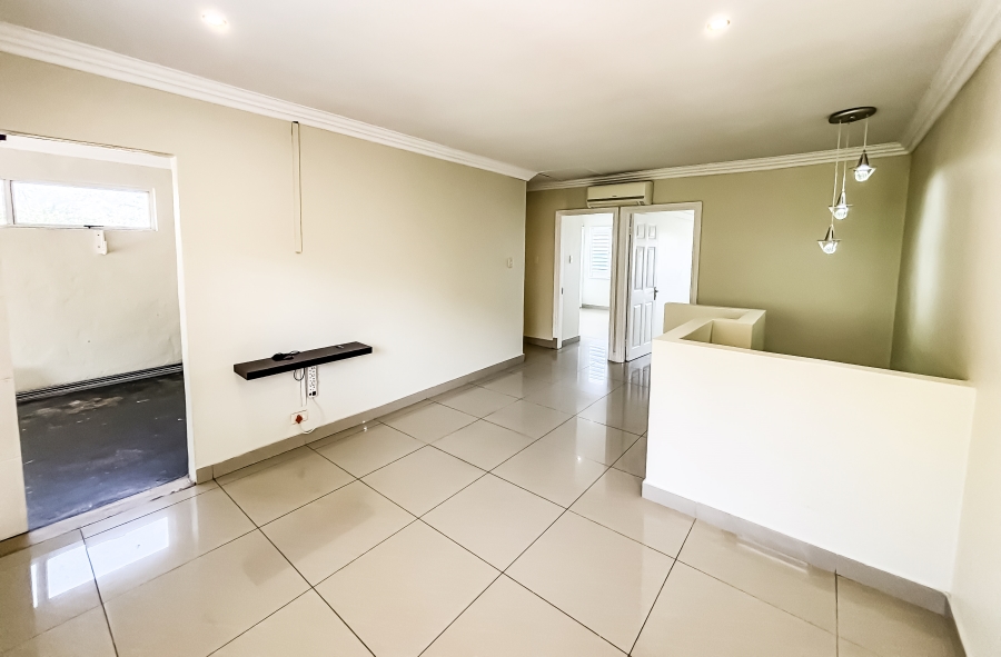 To Let 3 Bedroom Property for Rent in Westbrook KwaZulu-Natal