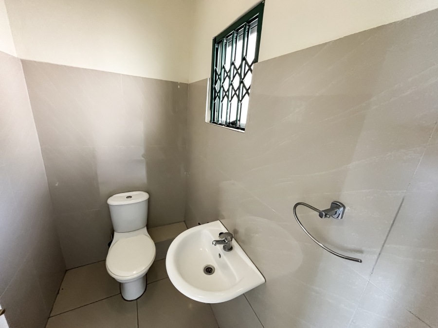 To Let 3 Bedroom Property for Rent in Westbrook KwaZulu-Natal