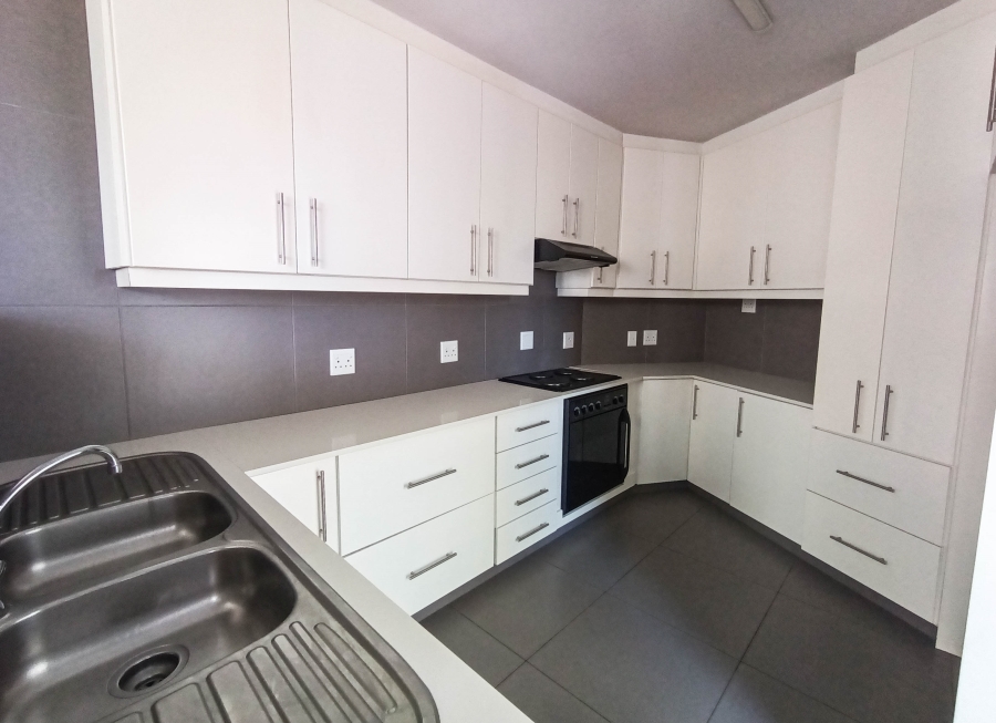 To Let 3 Bedroom Property for Rent in Umhlanga KwaZulu-Natal