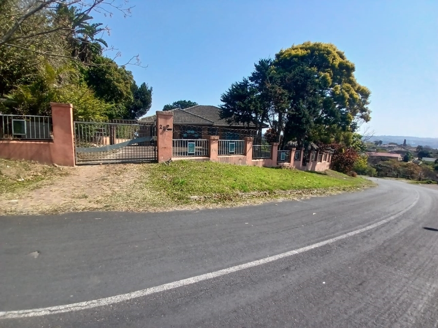 5 Bedroom Property for Sale in Wyebank KwaZulu-Natal