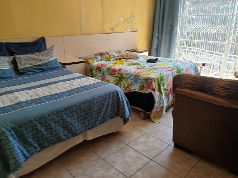 5 Bedroom Property for Sale in Wyebank KwaZulu-Natal