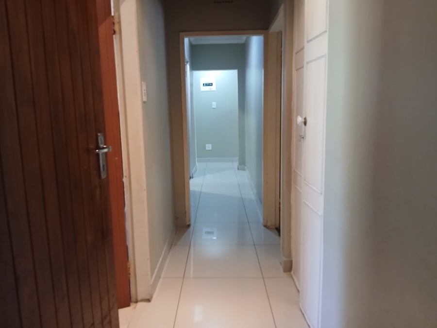 5 Bedroom Property for Sale in Wyebank KwaZulu-Natal