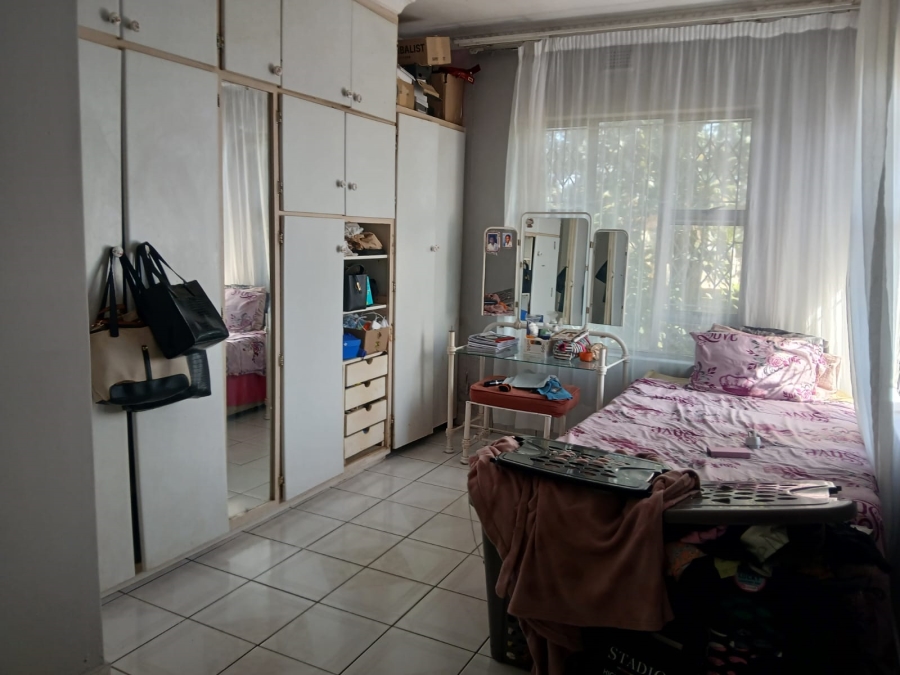 5 Bedroom Property for Sale in Wyebank KwaZulu-Natal
