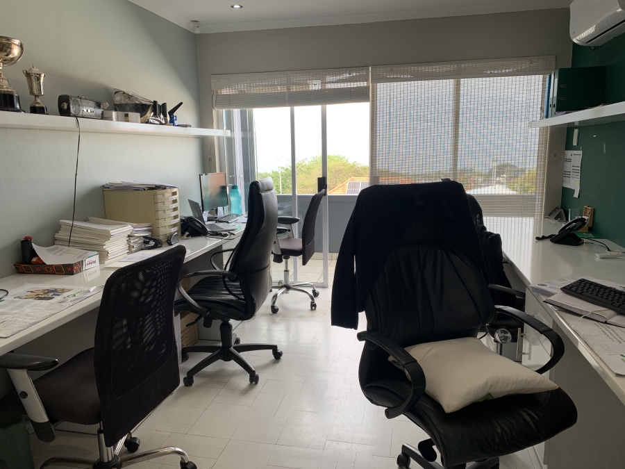 To Let Commercial Property for Rent in La Lucia Ridge KwaZulu-Natal