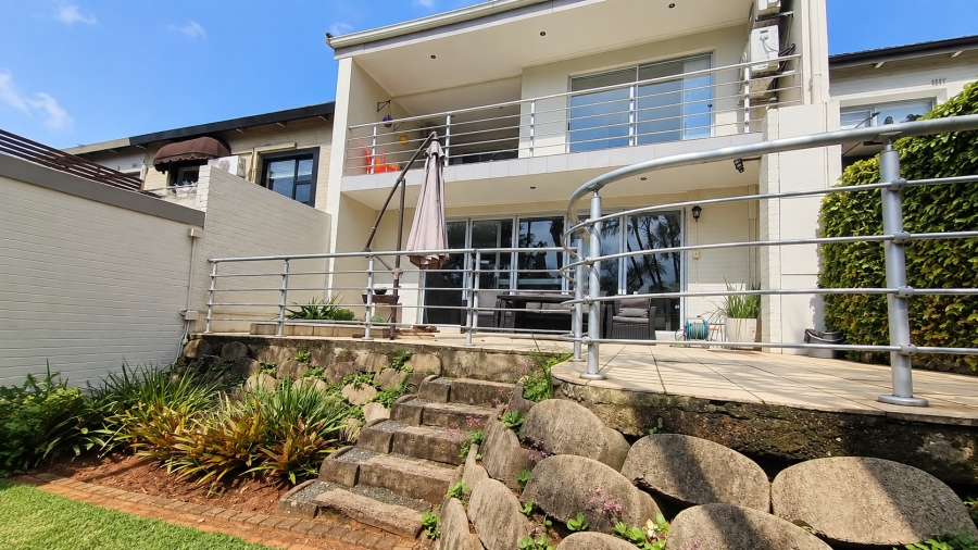 3 Bedroom Property for Sale in Sunningdale KwaZulu-Natal