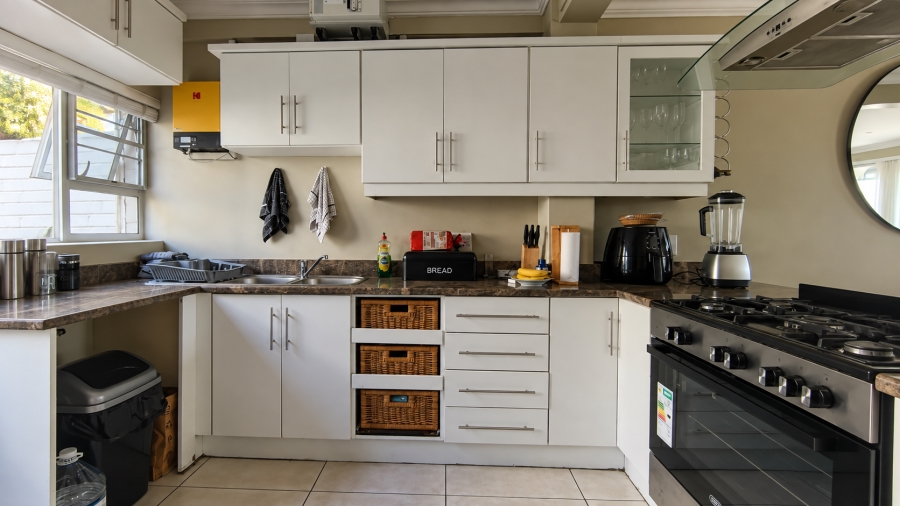 3 Bedroom Property for Sale in Sunningdale KwaZulu-Natal