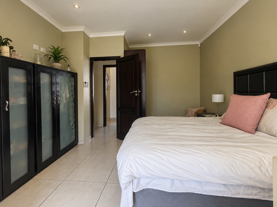 3 Bedroom Property for Sale in Sunningdale KwaZulu-Natal