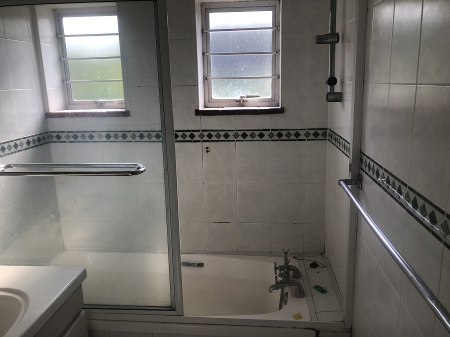 2 Bedroom Property for Sale in Doonside KwaZulu-Natal