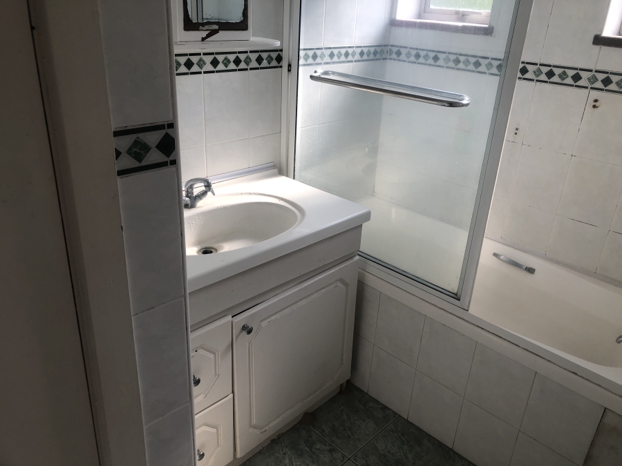 2 Bedroom Property for Sale in Doonside KwaZulu-Natal