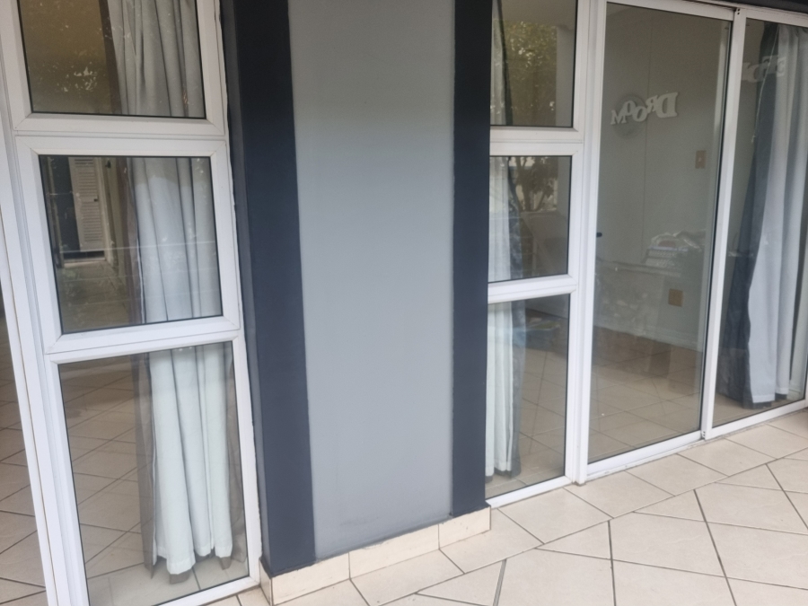 To Let 2 Bedroom Property for Rent in New Town Centre KwaZulu-Natal