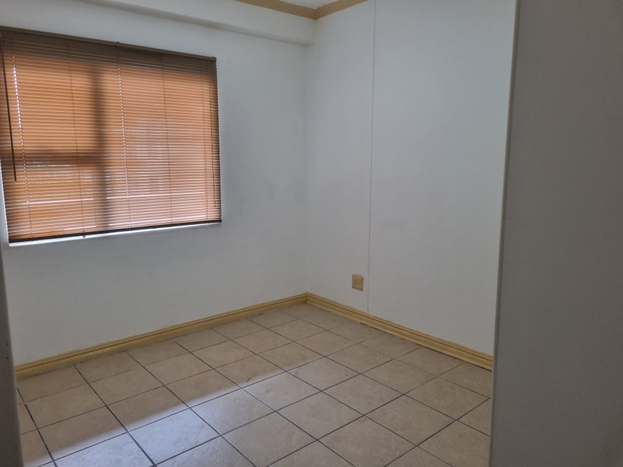 To Let 2 Bedroom Property for Rent in New Town Centre KwaZulu-Natal