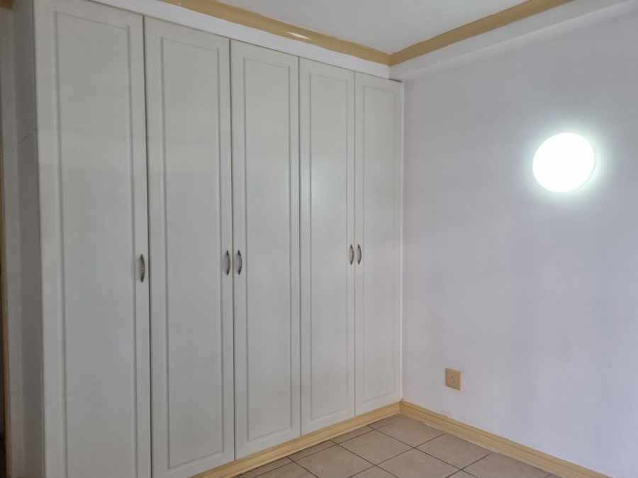 To Let 2 Bedroom Property for Rent in New Town Centre KwaZulu-Natal