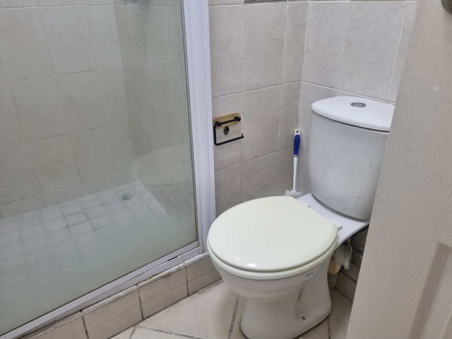 To Let 2 Bedroom Property for Rent in New Town Centre KwaZulu-Natal