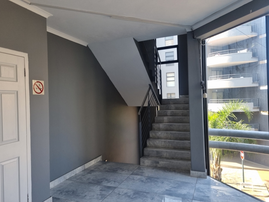 To Let 2 Bedroom Property for Rent in New Town Centre KwaZulu-Natal