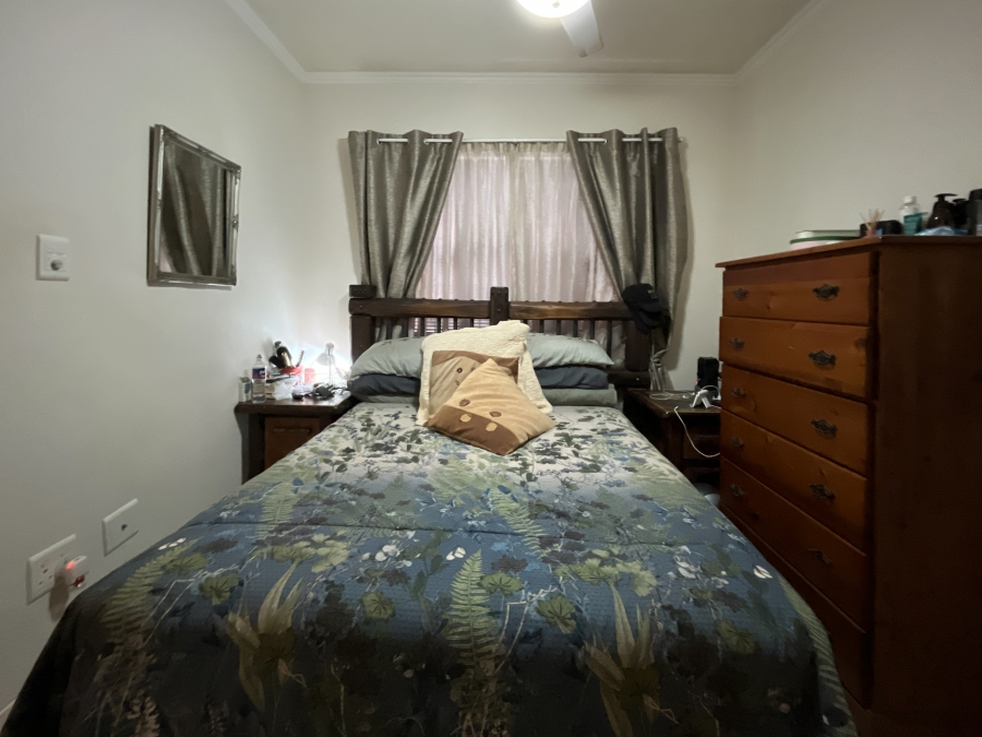 1 Bedroom Property for Sale in Manor Estates KwaZulu-Natal