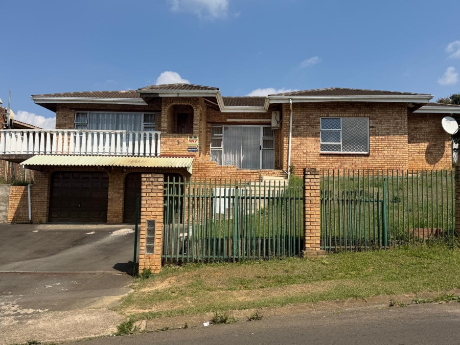 4 Bedroom Property for Sale in Bombay Heights KwaZulu-Natal